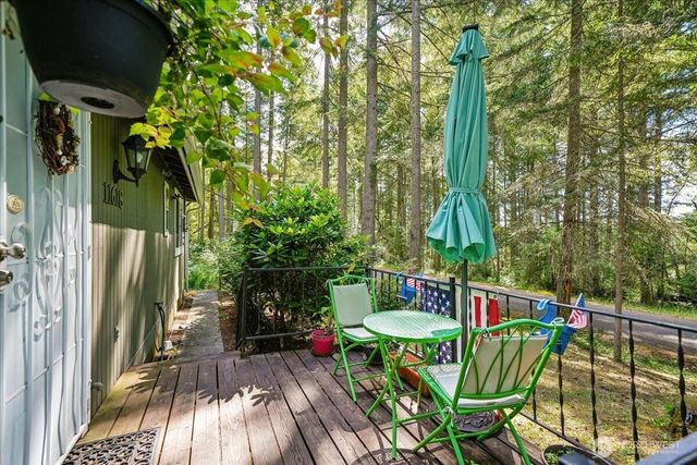 11618 Breaker Way, Anderson Island, WA 98303