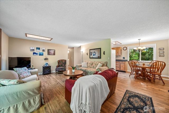11618 Breaker Way, Anderson Island, WA 98303
