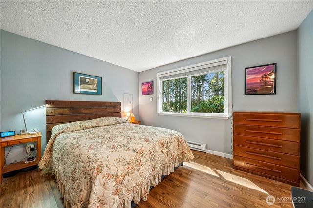 11618 Breaker Way, Anderson Island, WA 98303