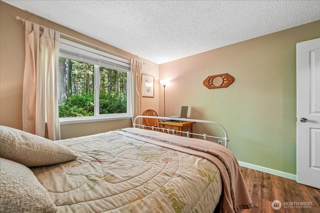 11618 Breaker Way, Anderson Island, WA 98303