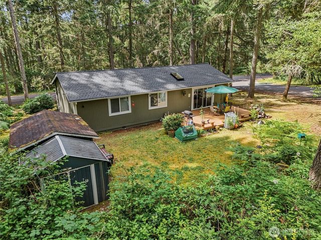11618 Breaker Way, Anderson Island, WA 98303