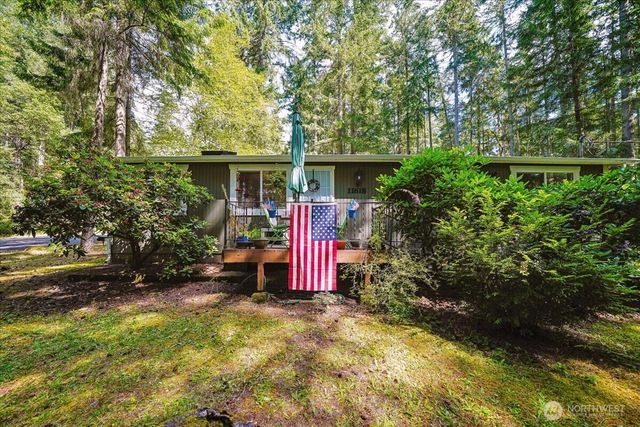 11618 Breaker Way, Anderson Island, WA 98303