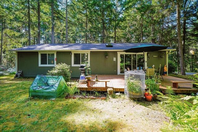 11618 Breaker Way, Anderson Island, WA 98303