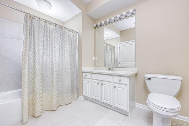 26 N De Baun Avenue 104, Suffern, NY 10901