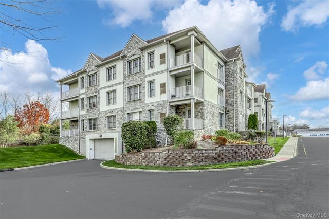 26 N De Baun Avenue 104, Suffern, NY 10901