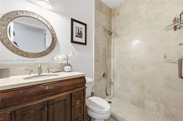 15184 SW 20th St, Miami, FL 33185