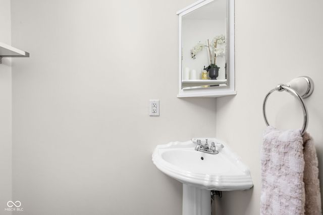 105 Berkley Road, Indianapolis, IN 46208