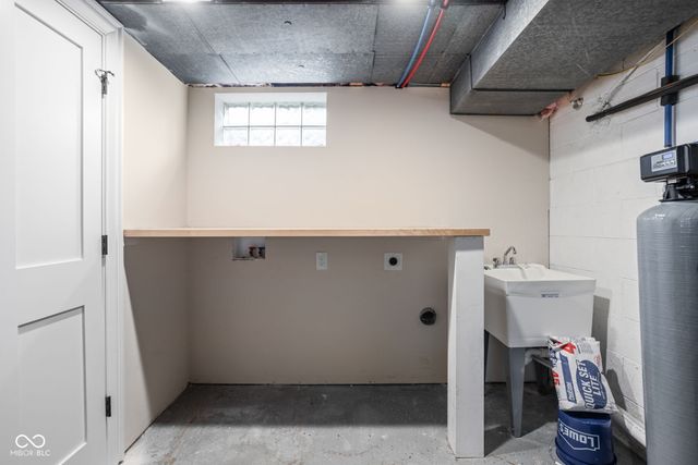 105 Berkley Road, Indianapolis, IN 46208