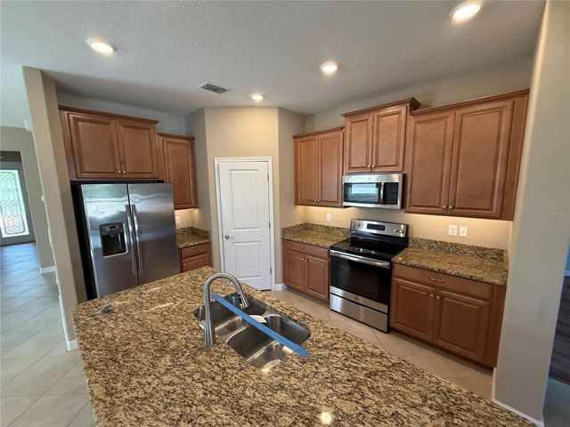 16852 SCUBA CREST STREET, Wimauma, FL 33598