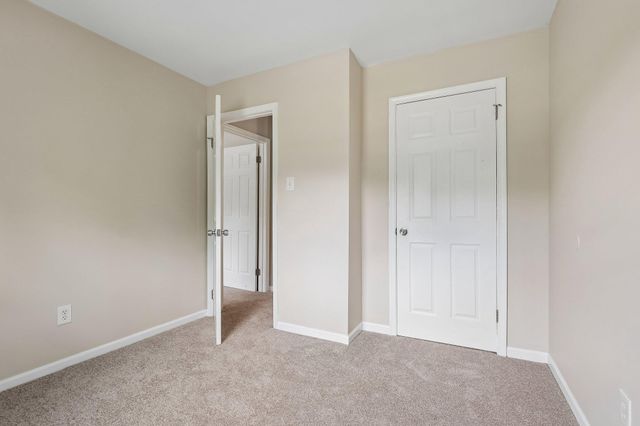 36 GARVEY LN, Newark, DE 19702