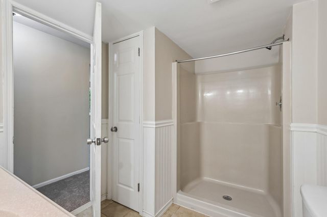 36 GARVEY LN, Newark, DE 19702