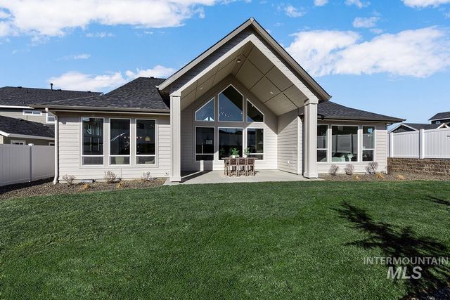9275 W Sooty Grouse Ct, Boise, ID 83714