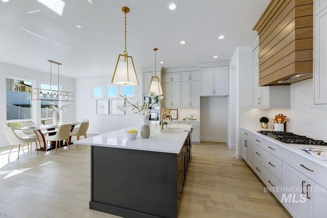 9275 W Sooty Grouse Ct, Boise, ID 83714