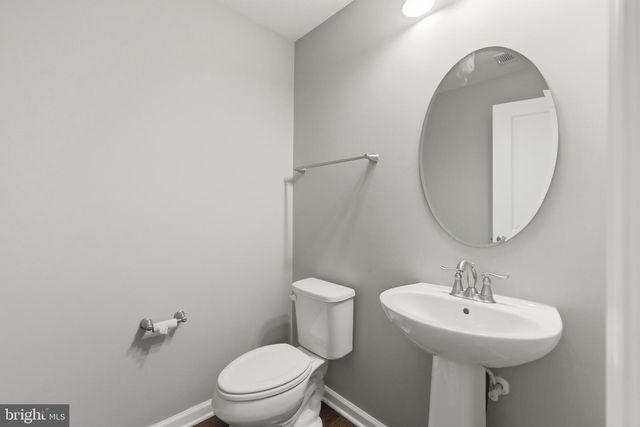 10510 PRESIDENTIAL PKWY, Upper Marlboro, MD 20772