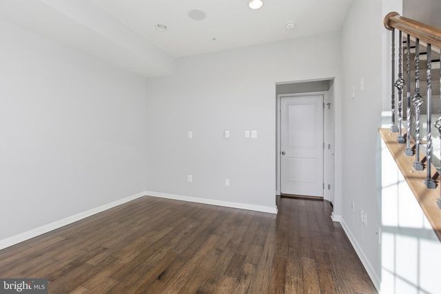 10510 PRESIDENTIAL PKWY, Upper Marlboro, MD 20772