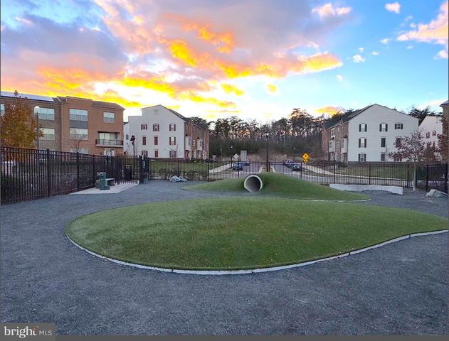 10510 PRESIDENTIAL PKWY, Upper Marlboro, MD 20772