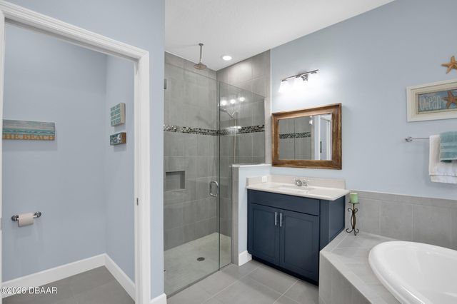 228 Cheeseburger Drive, Daytona Beach, FL 32124