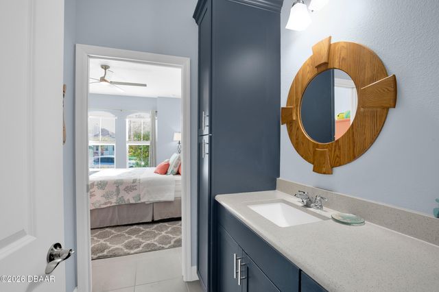 228 Cheeseburger Drive, Daytona Beach, FL 32124