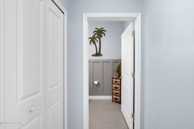 228 Cheeseburger Drive, Daytona Beach, FL 32124