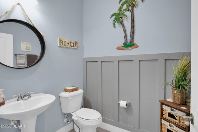 228 Cheeseburger Drive, Daytona Beach, FL 32124