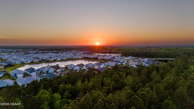 228 Cheeseburger Drive, Daytona Beach, FL 32124