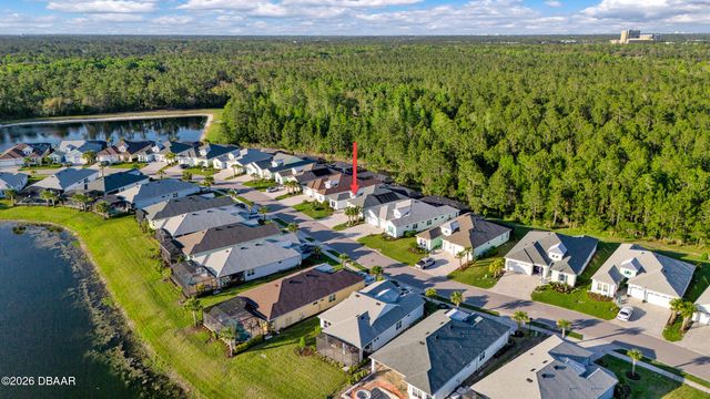 228 Cheeseburger Drive, Daytona Beach, FL 32124