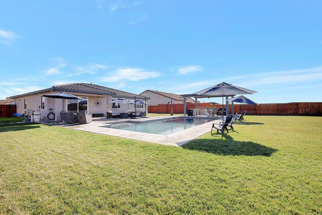 2014 Coffee Creek Way, Plumas Lake, CA 95961