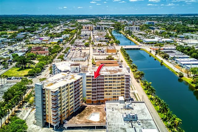 2025 NE 164th St 907, North Miami Beach, FL 33162