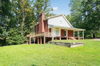 83 Russell Rd, Lawrenceville, GA 30043