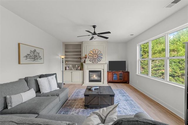 108 Woodview Court, Woodstock, GA 30188