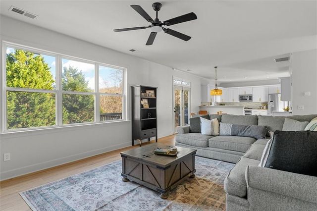 108 Woodview Court, Woodstock, GA 30188