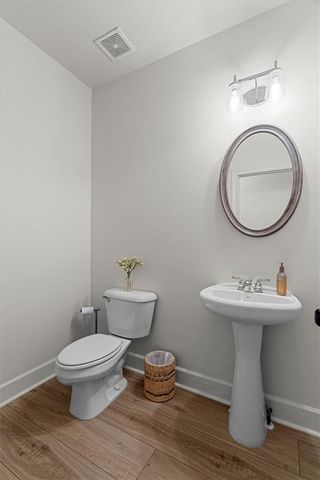 108 Woodview Court, Woodstock, GA 30188