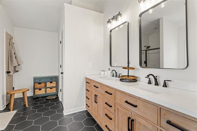 108 Woodview Court, Woodstock, GA 30188