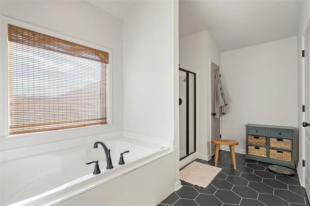 108 Woodview Court, Woodstock, GA 30188