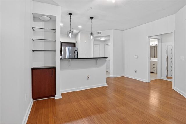 390 17th NW Street 2025, Atlanta, GA 30363