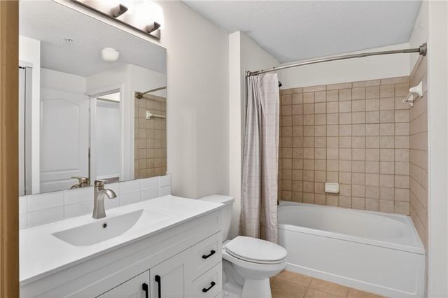 390 17th NW Street 2025, Atlanta, GA 30363