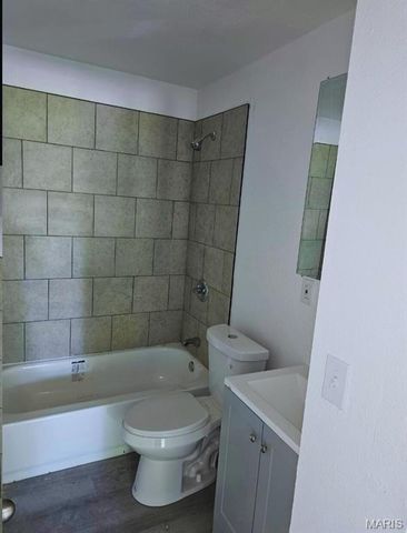 31 Louise Lane, Cahokia, IL 62206