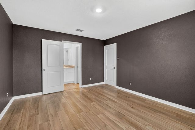 181 Citrine CRST, Maxwell, TX 78656