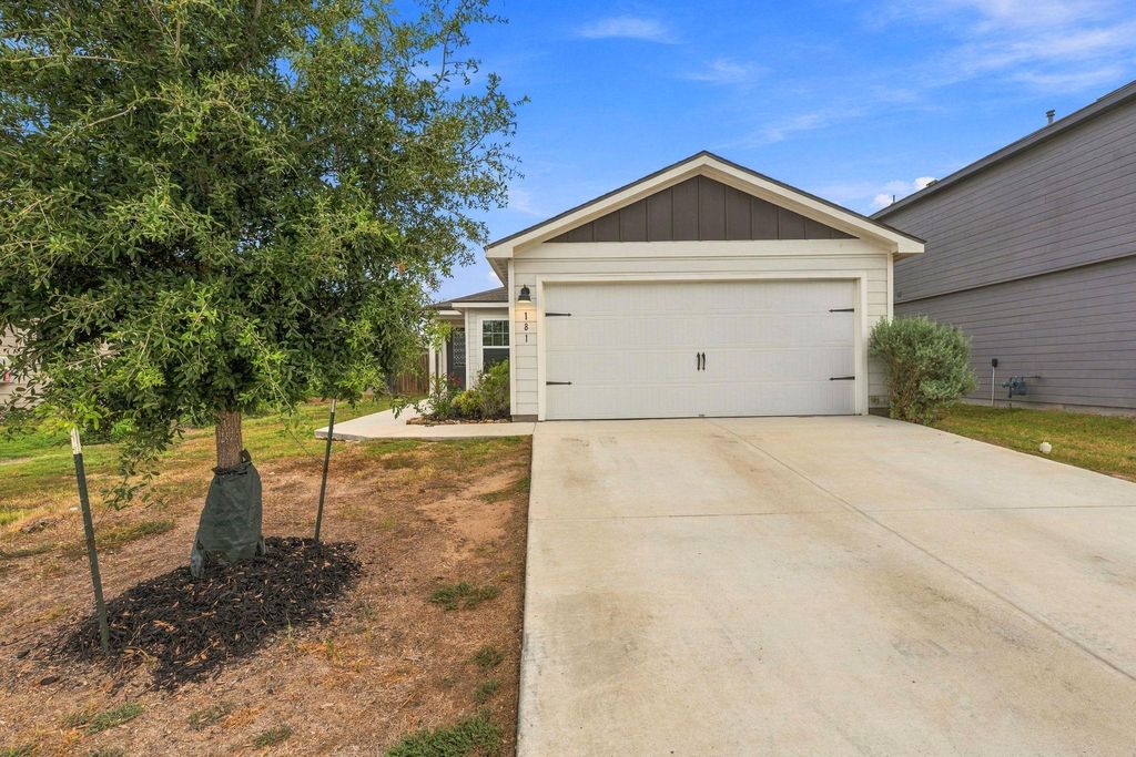 181 Citrine CRST, Maxwell, TX 78656
