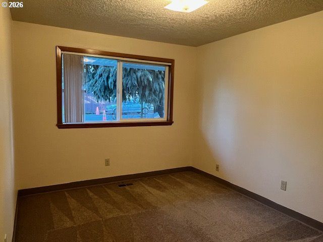 7265 Se WEBSTER Ln, Milwaukie, OR 97267