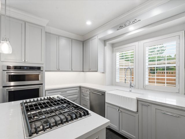 1322 Billit Way Drive, Houston, TX 77094