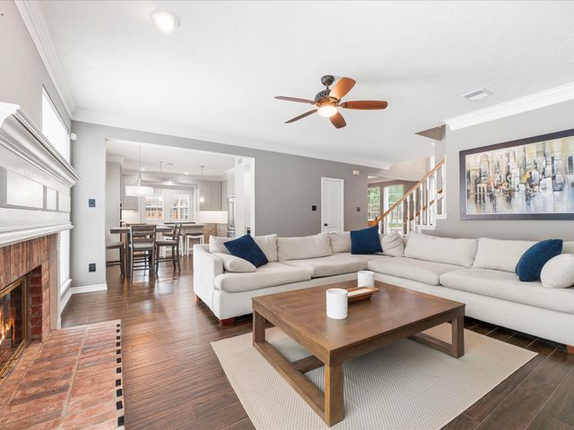 1322 Billit Way Drive, Houston, TX 77094
