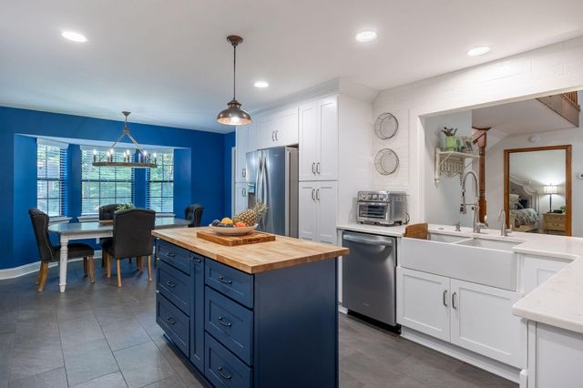1822 Mountain Bay Drive, Hixson, TN 37343