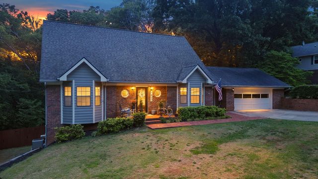 1822 Mountain Bay Drive, Hixson, TN 37343