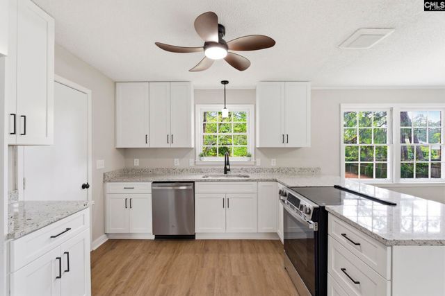 124 Casbel Court, Hopkins, SC 29061