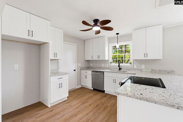 124 Casbel Court, Hopkins, SC 29061