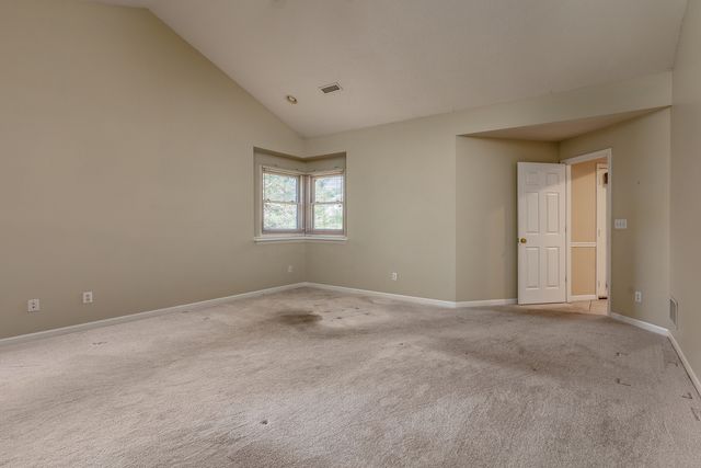 15 Lake Indian Hills Circle, Carbondale, IL 62901