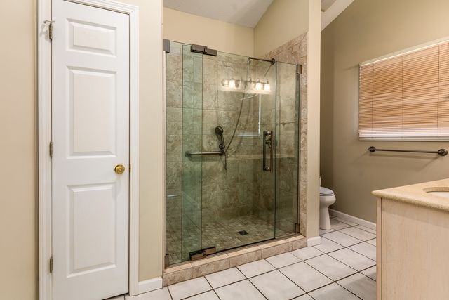 15 Lake Indian Hills Circle, Carbondale, IL 62901