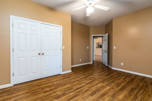 15 Lake Indian Hills Circle, Carbondale, IL 62901