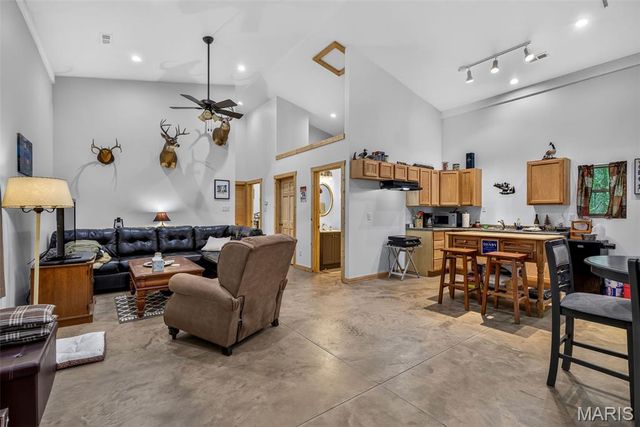 2865 Mammoth Woods Trail, De Soto, MO 63020